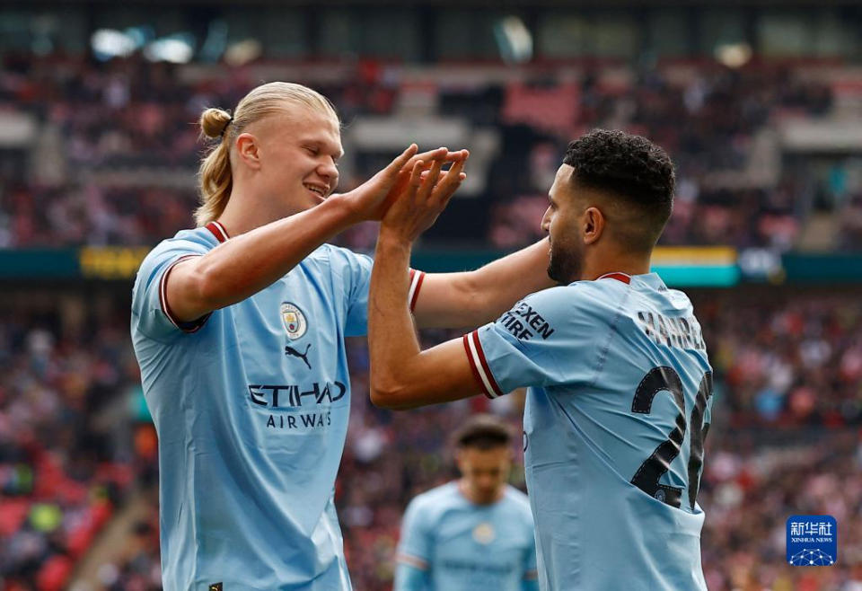 汤姆·西佛在 1977 年被大都会交易至红人，被纽约媒体称为“午夜大屠杀”