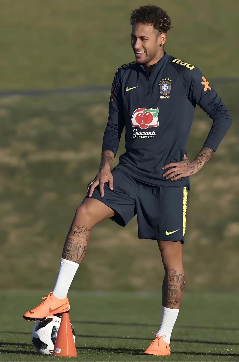 杰伦·约翰逊30+12+12助老鹰终结连败，首次连场三双